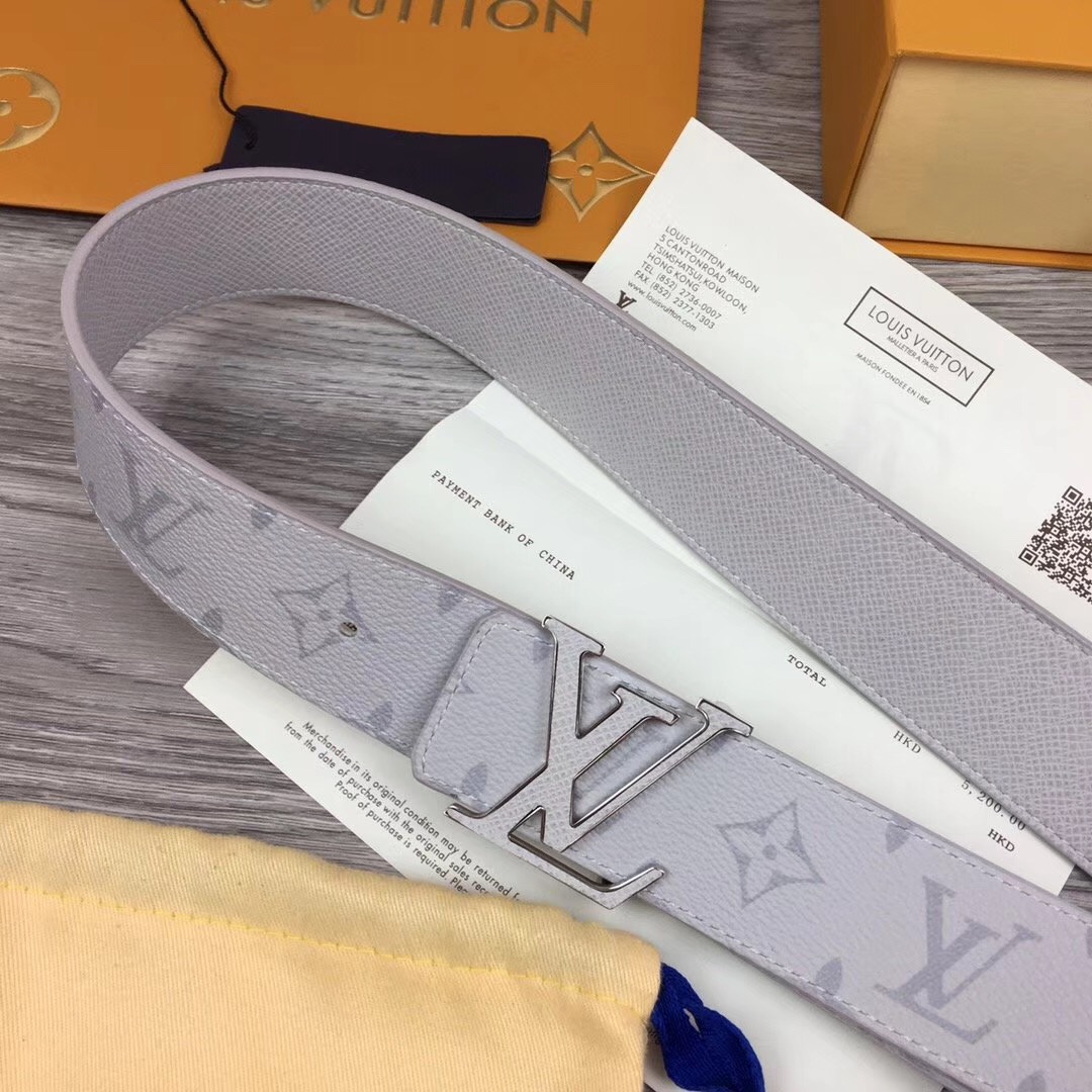 Louis Vuitton Initiales Reversible Belt  In White - DesignerGu