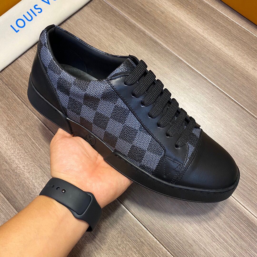Louis Vuitton Damier Trainers - 