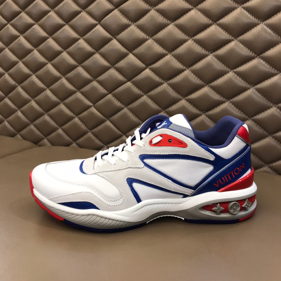 Louis Vuitton Men's Sneaker  - 