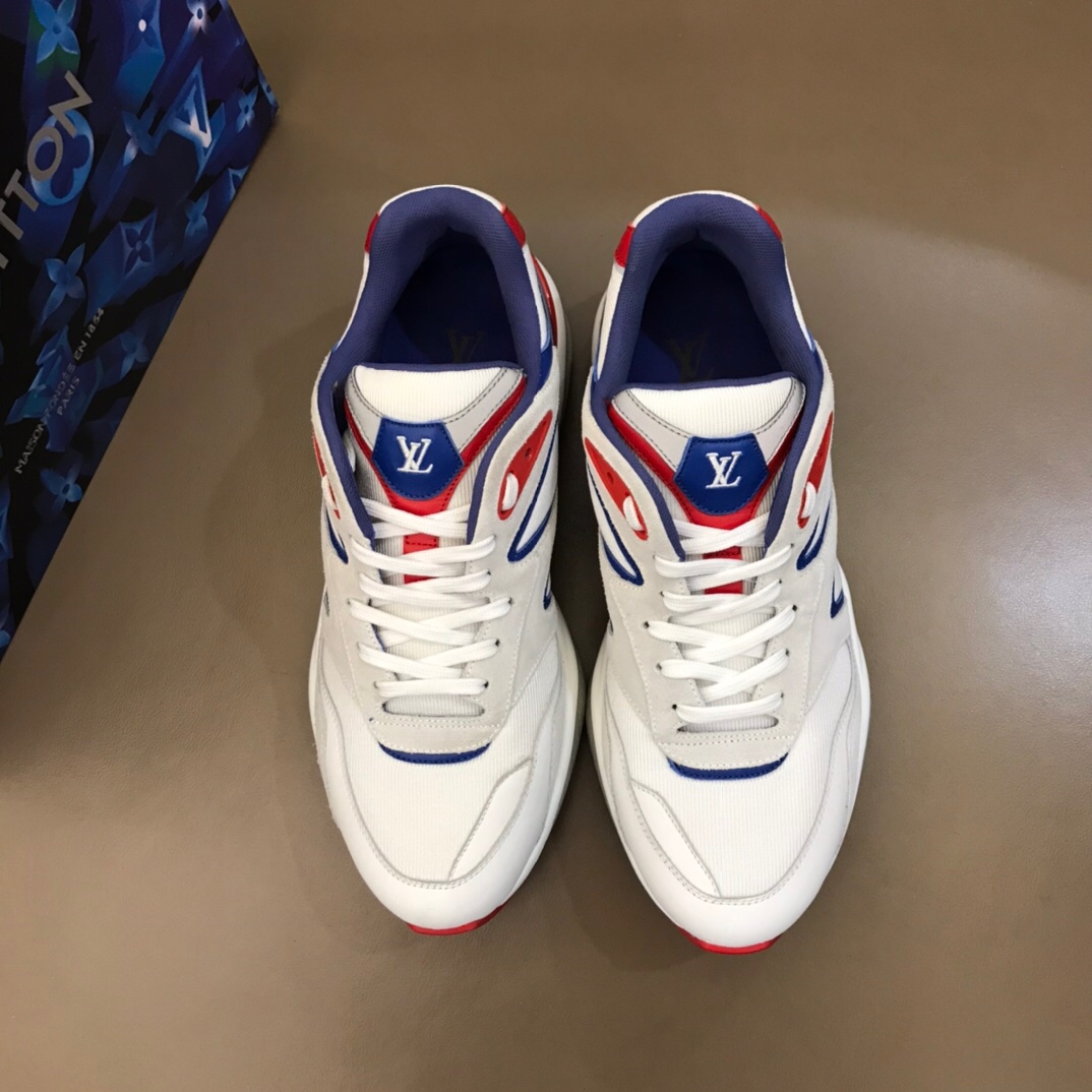 Louis Vuitton Men's Sneaker  - 