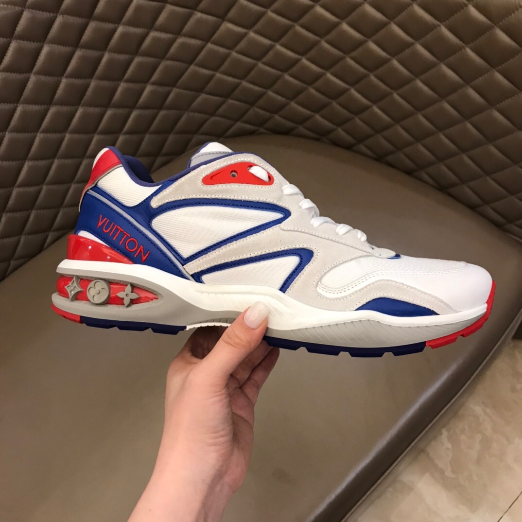 Louis Vuitton Men's Sneaker  - 
