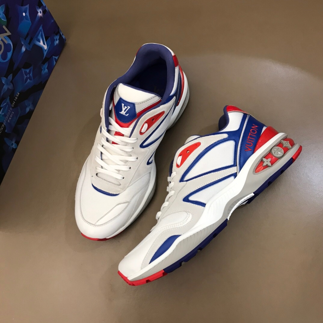 Louis Vuitton Men's Sneaker  - 