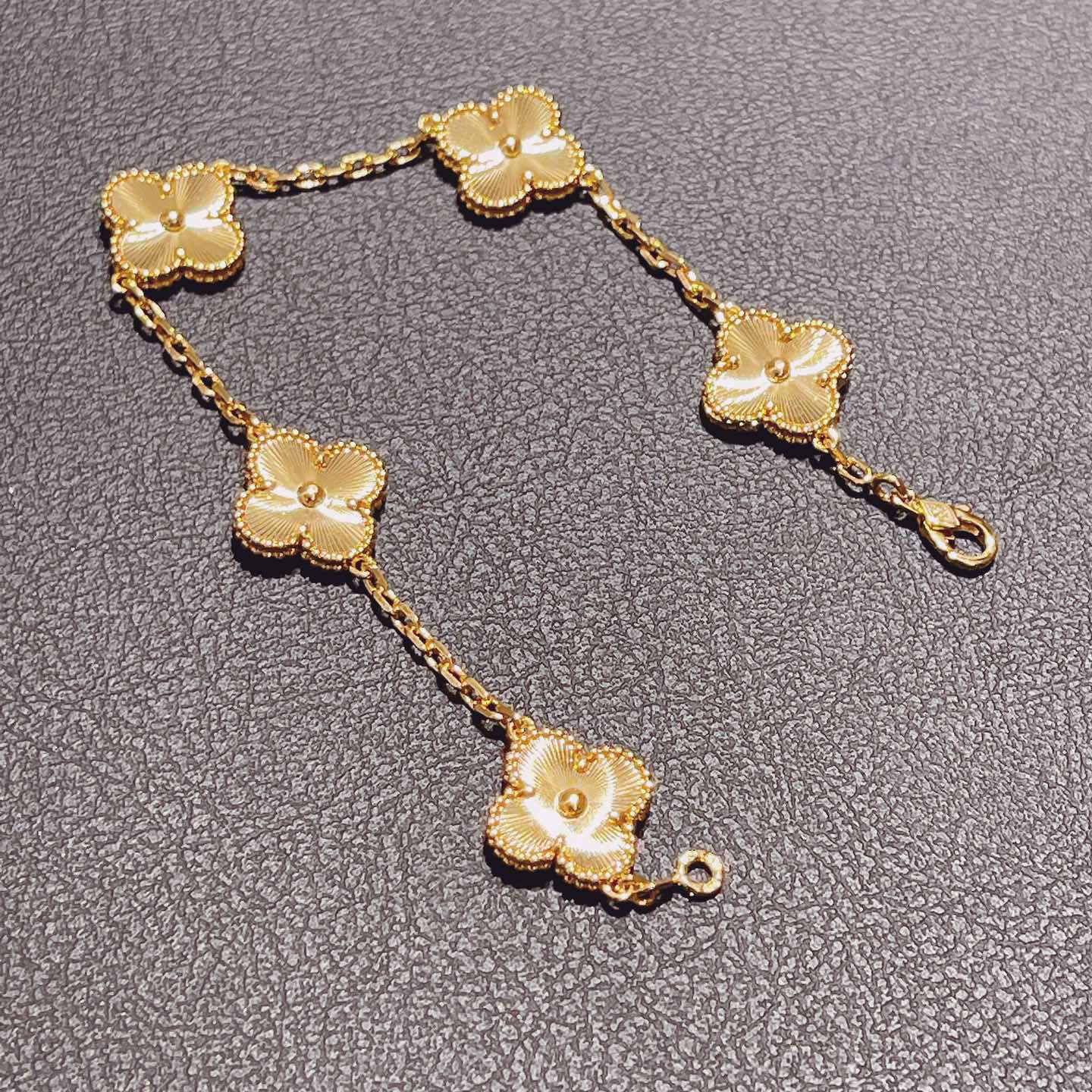 Van Cleef & Arpels Vintage Alhambra bracelet, 5 motifs - 
