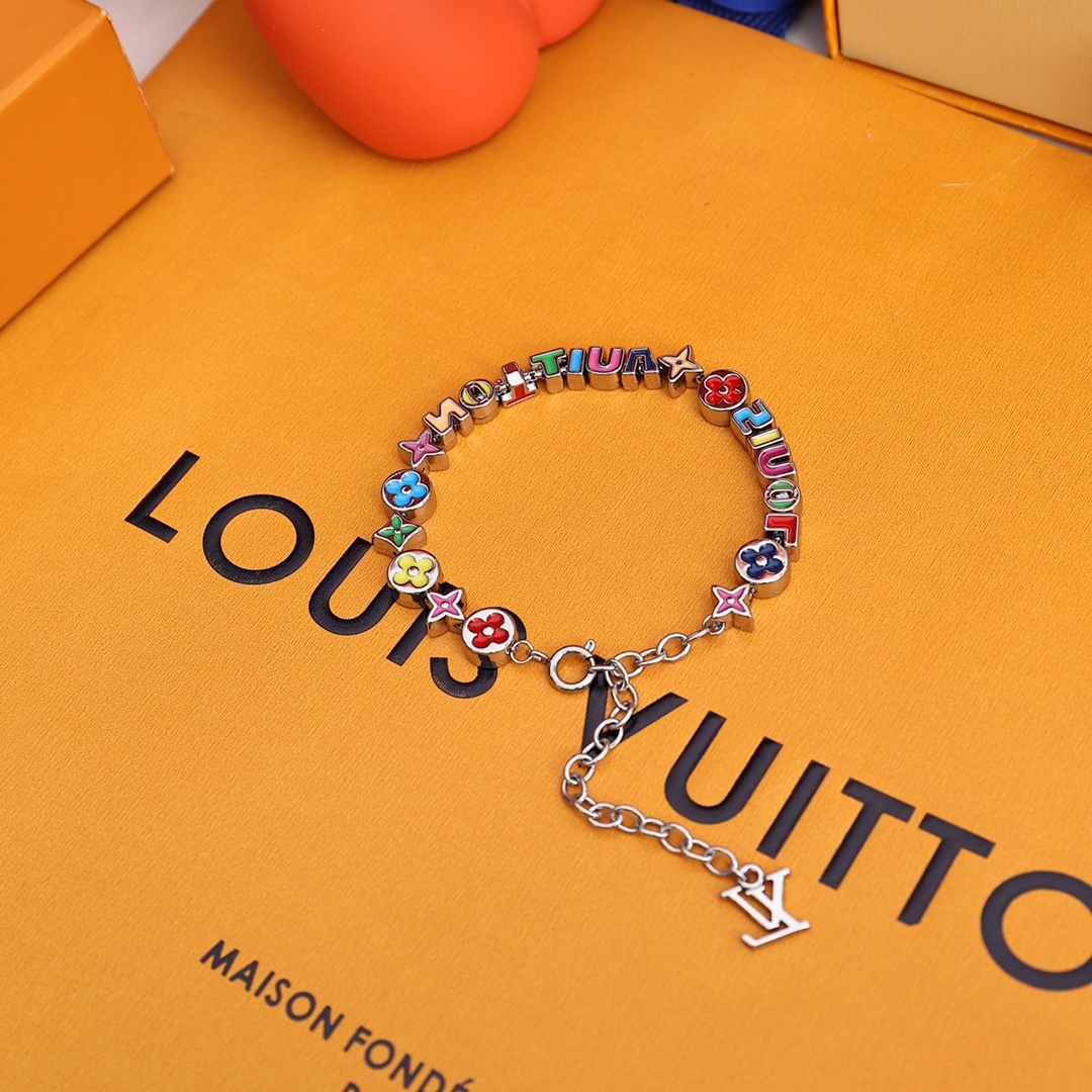 Louis Vuitton MP3282 Monogram Party Bracelet - 
