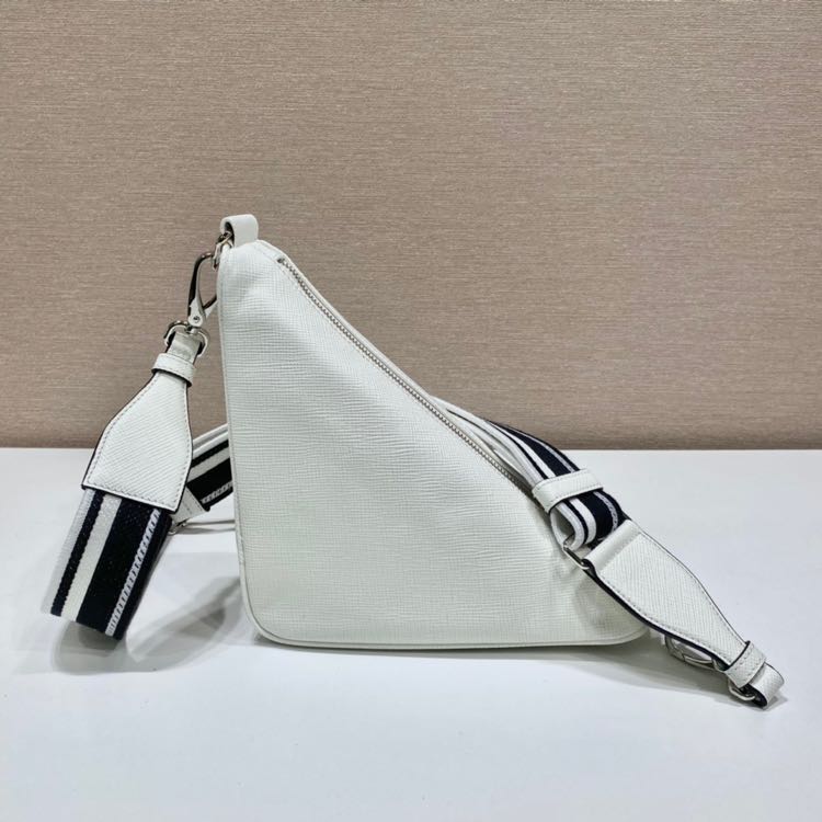 Prada Saffiano Prada Triangle Bag In White(28-18-11cm) - DesignerGu