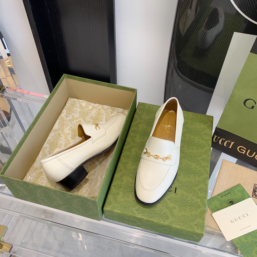 Gucci Women's Loafer With Horsebit - DesignerGu
