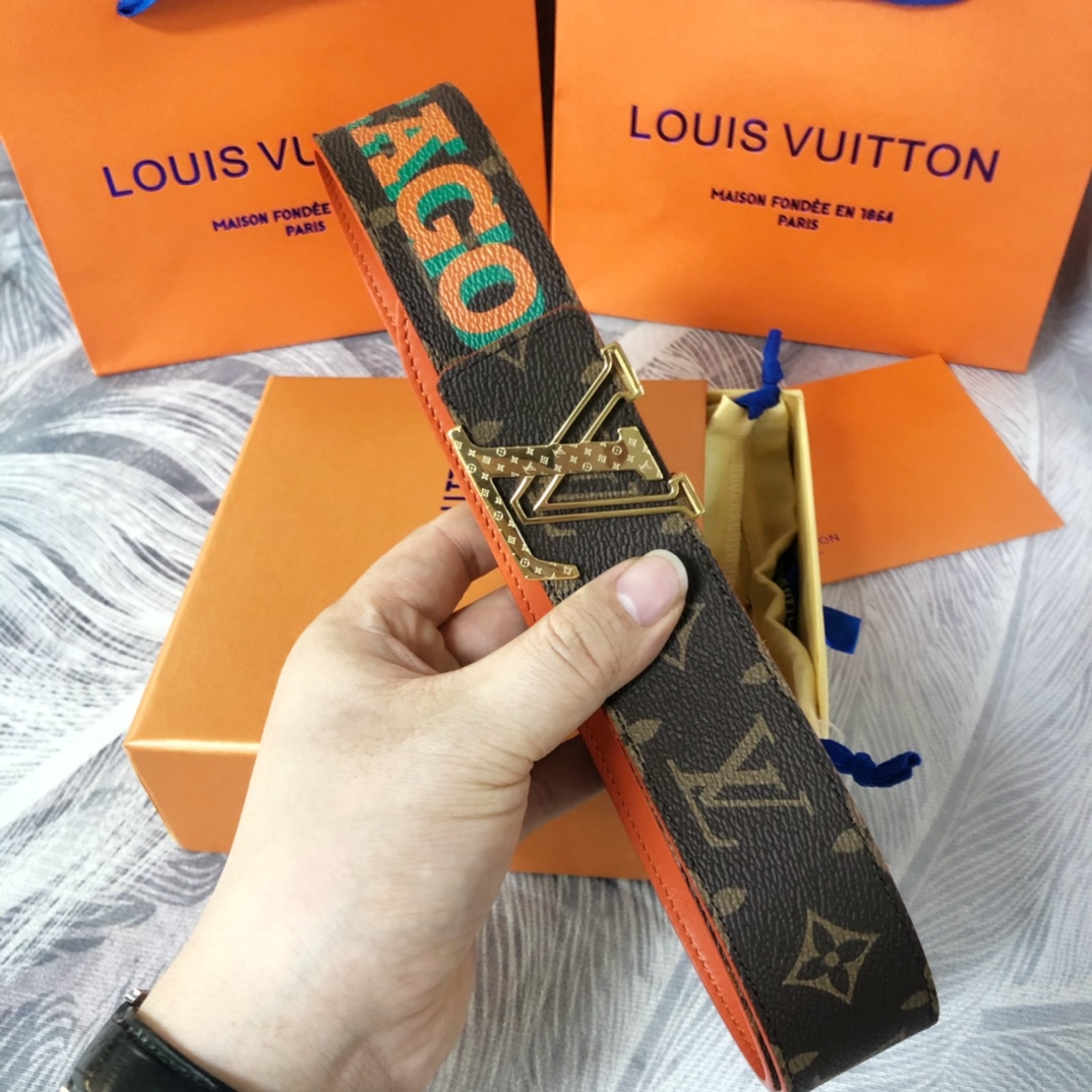 Louis Vuitton LV Pyramide Cities Exclusive 40MM Reversible Belt—Chicago - 