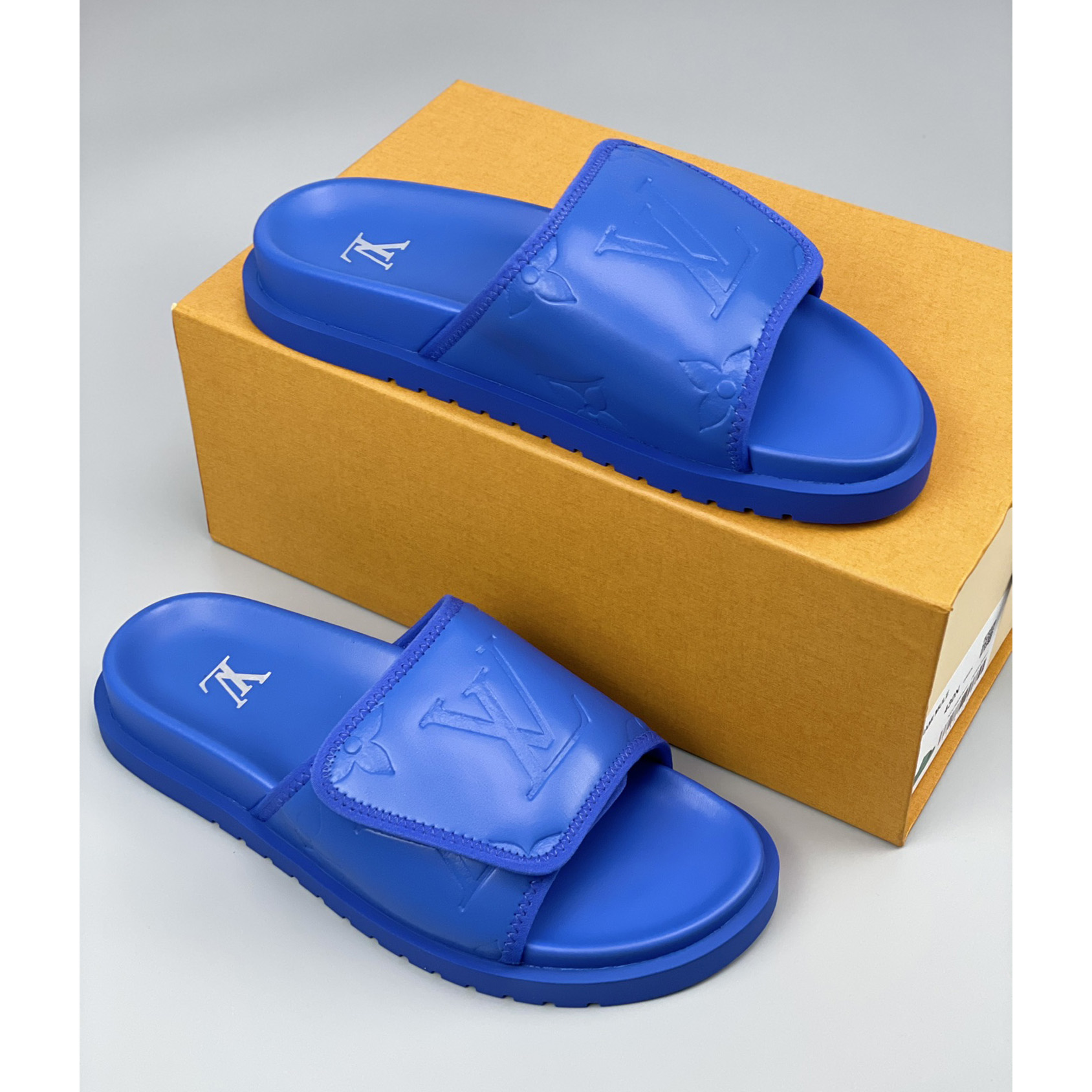 Louis Vuitton Miami Mule - 