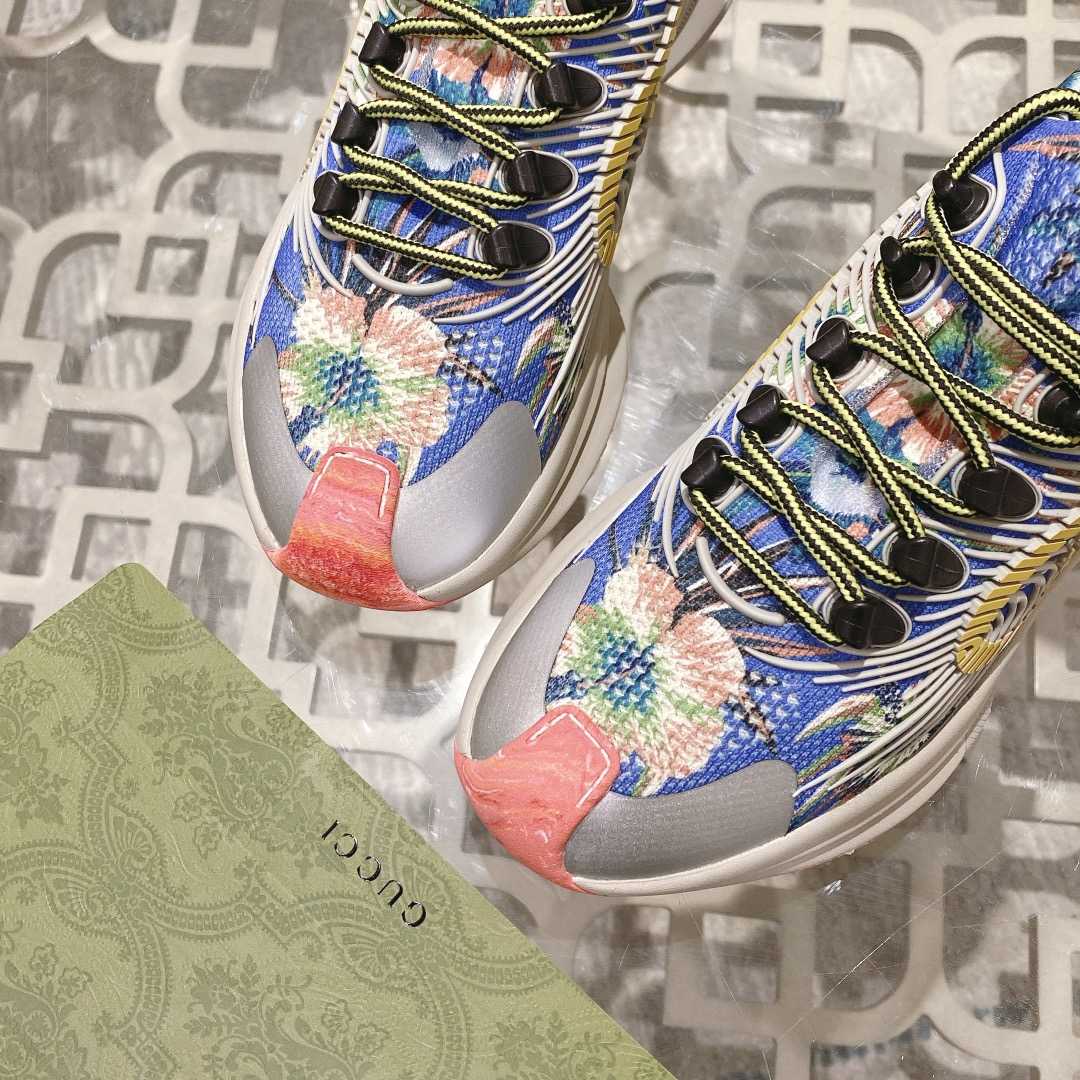 Gucci Run Floral Sneaker - 