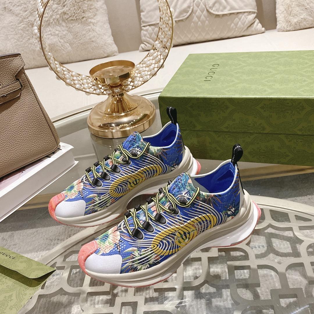 Gucci Run Floral Sneaker - 