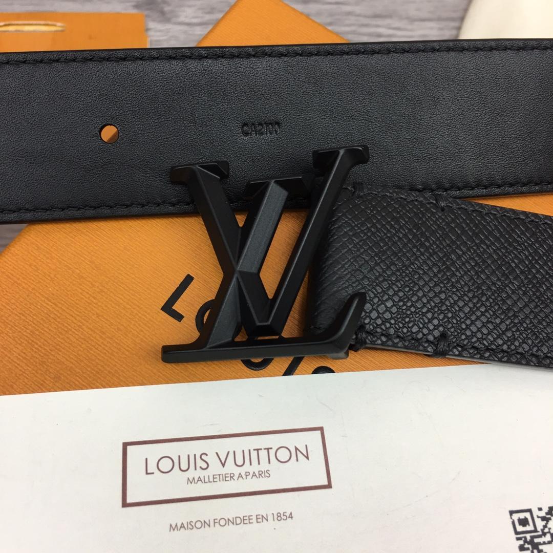 Louis Vuitton 35MM Belt - 