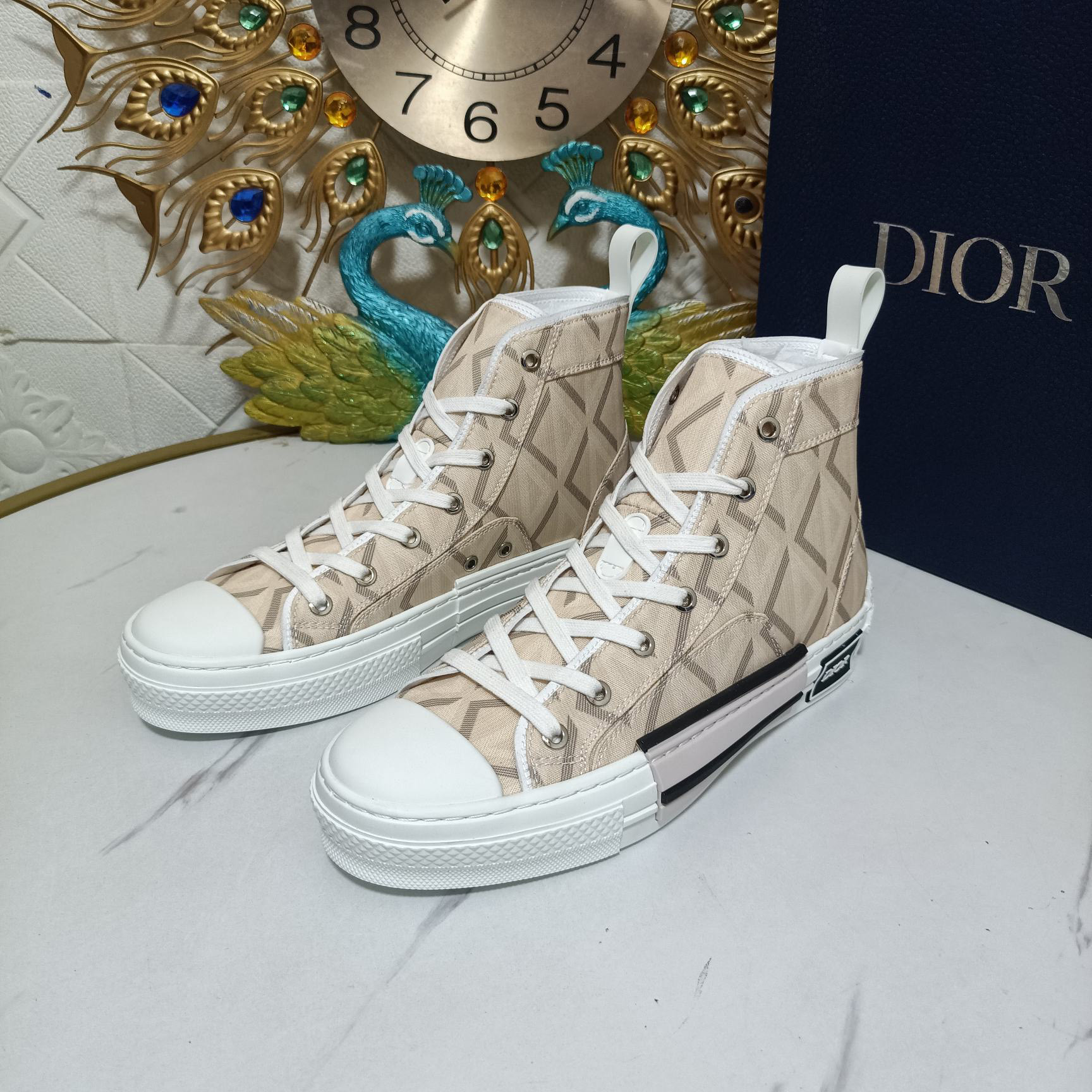 Dior B23 High-Top Sneaker - 