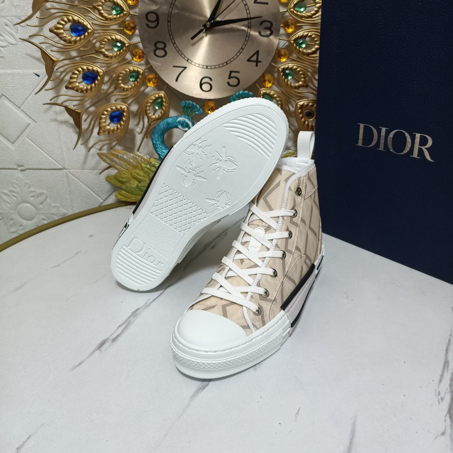Dior B23 High-Top Sneaker - 