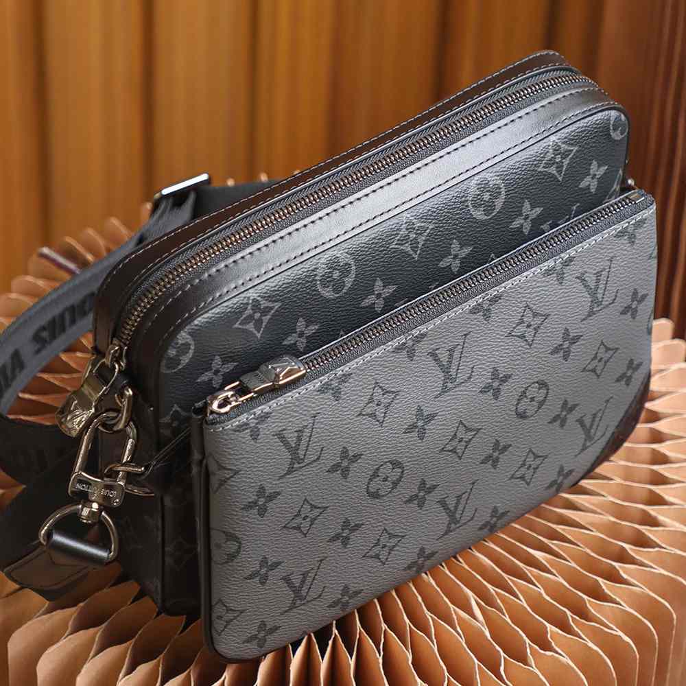 Louis Vuitton Trio Messenger Bag (25*18.5*7cm)     M69443 - 