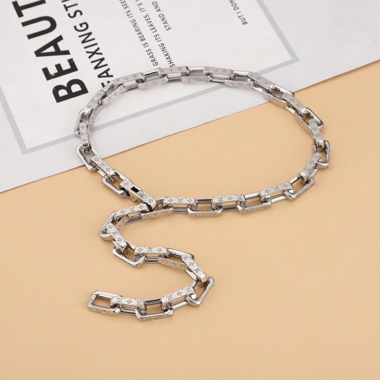 Louis Vuitton Monogram Chain Necklace     M00307 - 