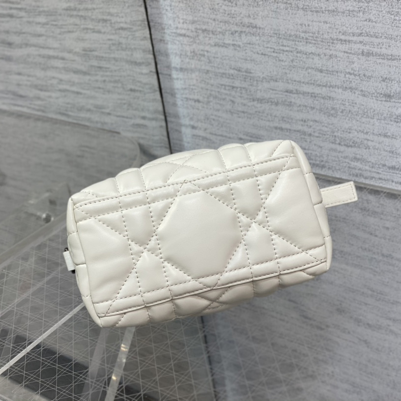 Dior Small Diortravel Nomad Pouch - 