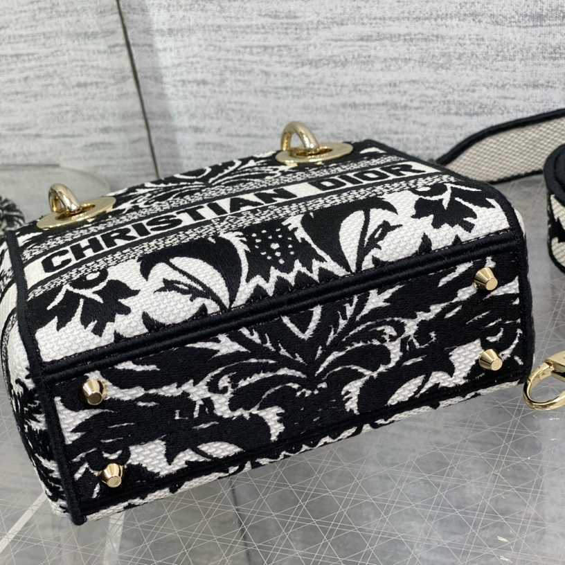 Dior Mini Lady D-lite Bag - DesignerGu