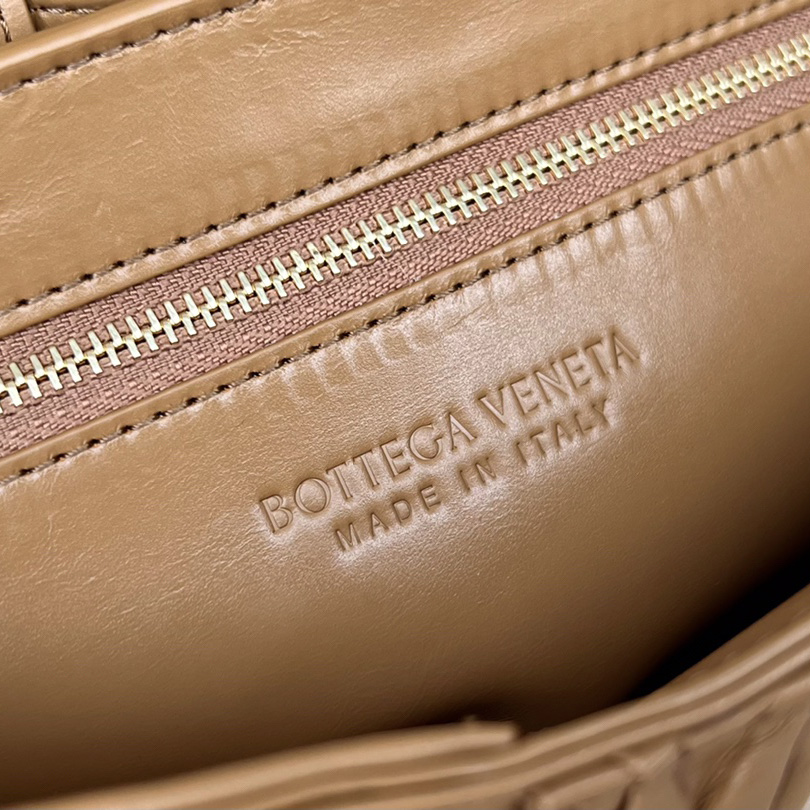 Bottega Veneta Cassette Foulard Intreccio Leather Cross-Body Bag - 