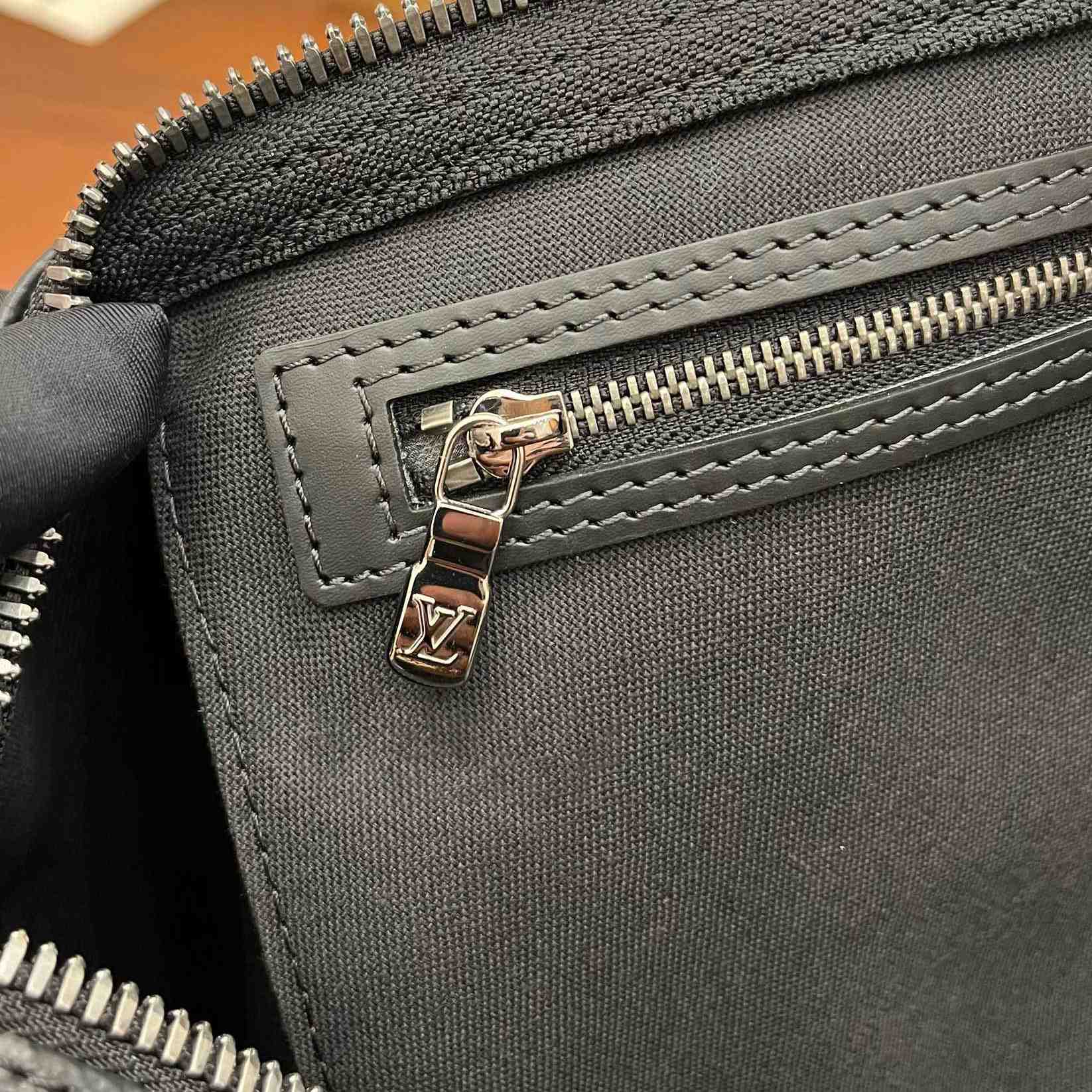 Louis Vuitton Keepall Bandoulière 45   M40569 - 