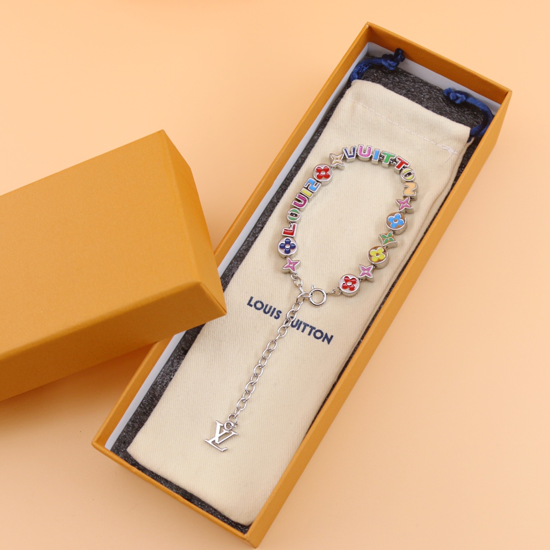 Louis Vuitton Monogram Party Bracelet    MP3282 - 