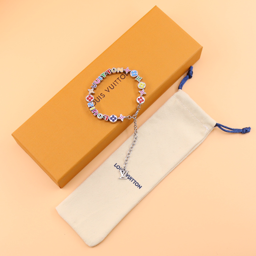 Louis Vuitton Monogram Party Bracelet    MP3282 - 