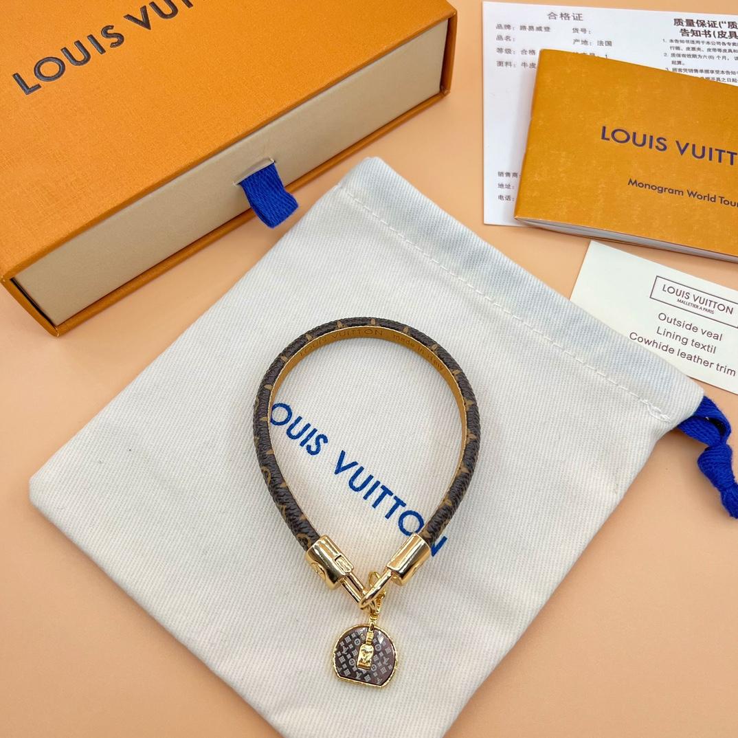 Louis Vuitton LV Cannes Bracelet      - 