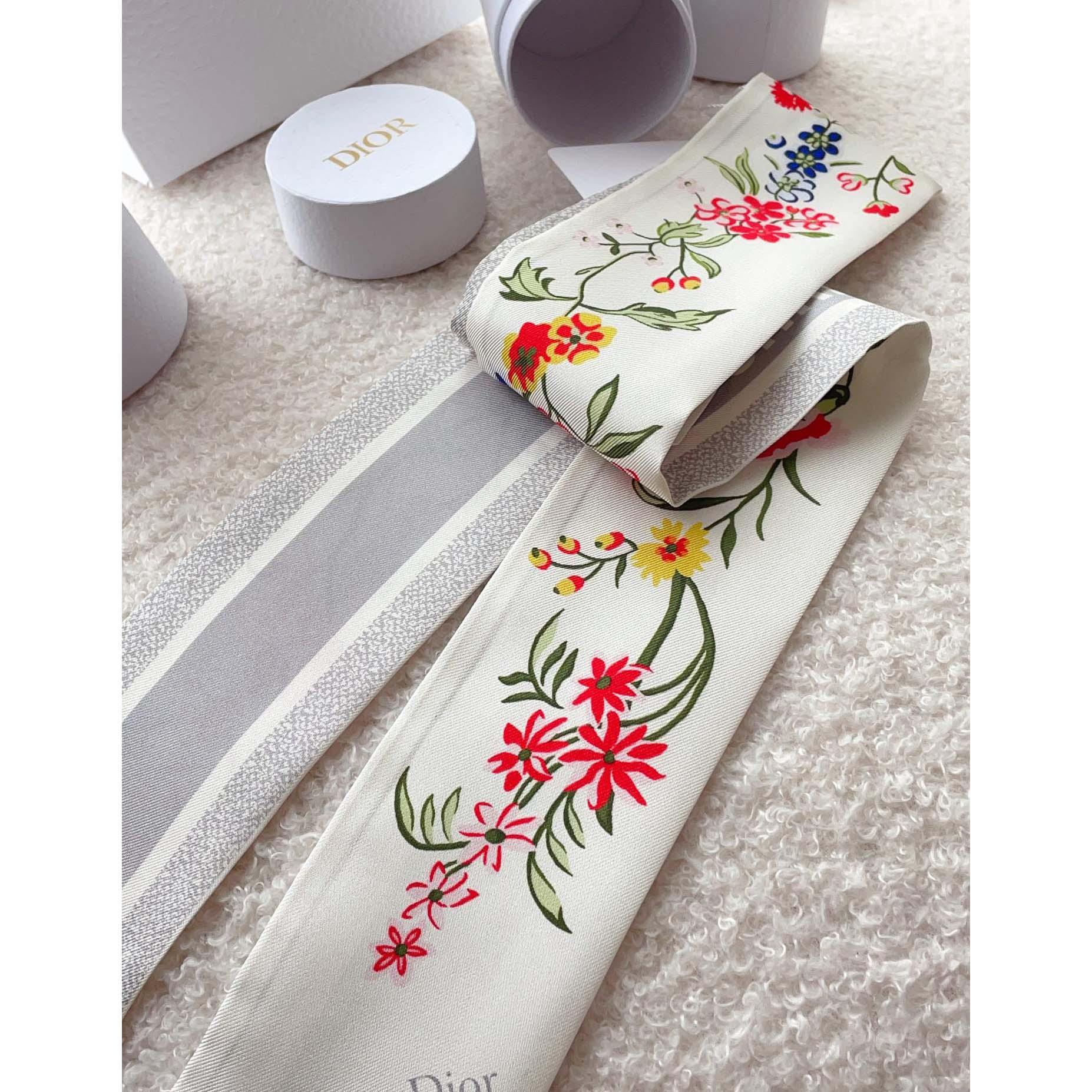 Dior Petites Fleurs Mitzah Scarf - 