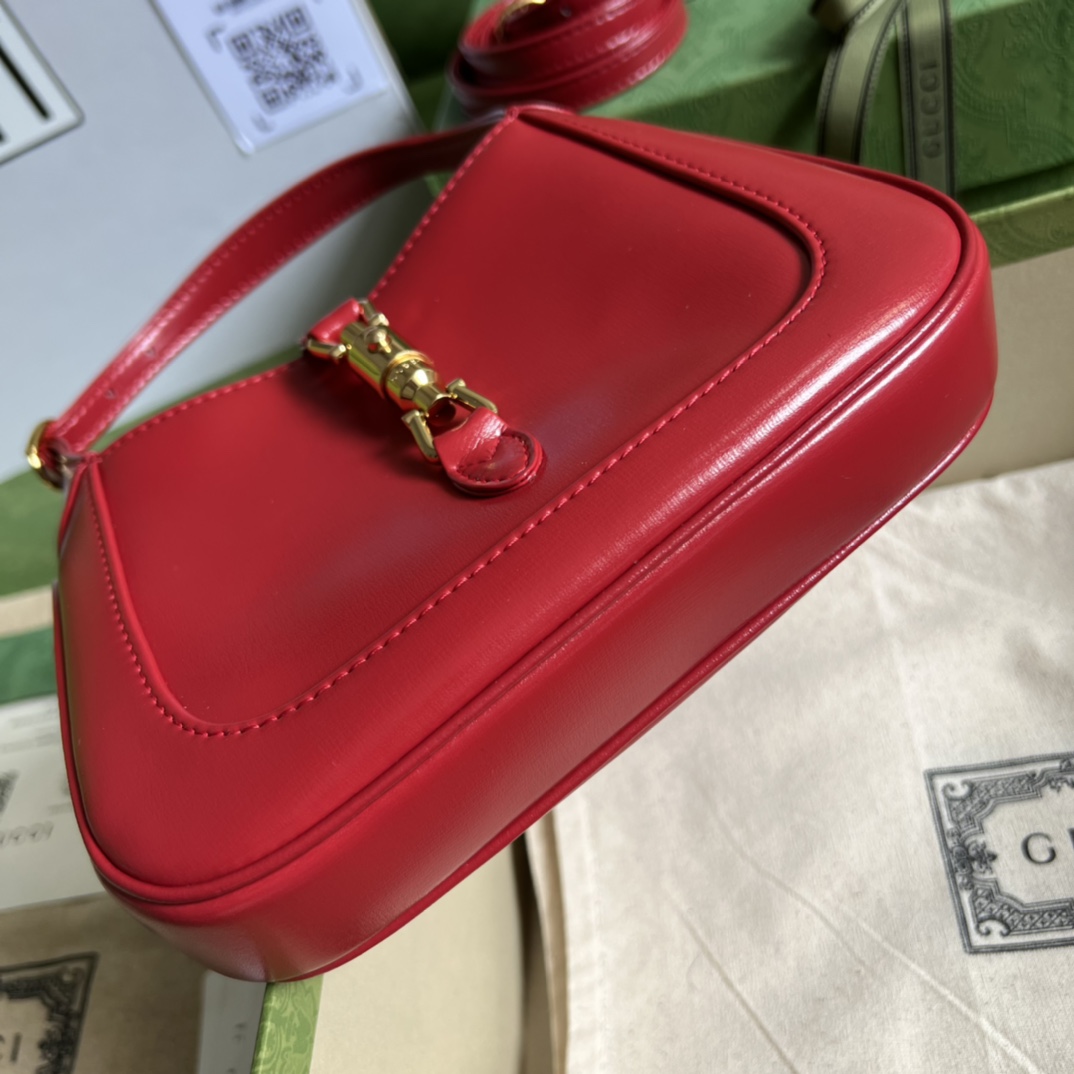 Gucci Jackie 1961 Mini Shoulder Bag (19x13x3cm) - 