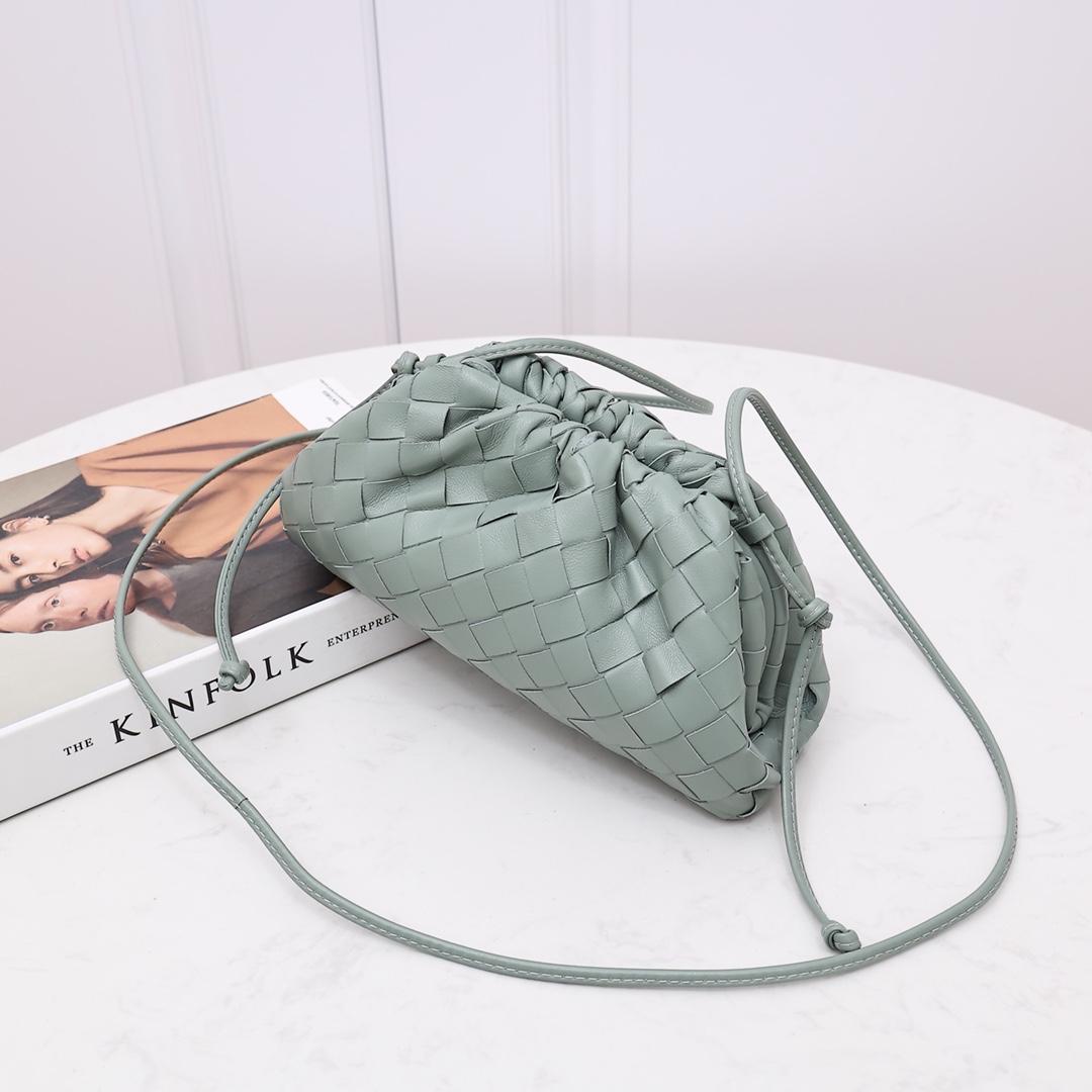 Bottega Veneta Mini Pouch - 