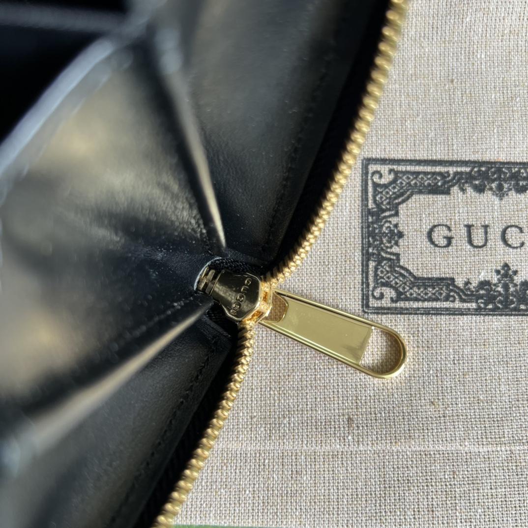 Gucci GG Matelasse Zip-around Wallet - 