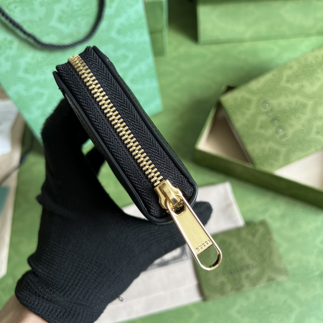 Gucci GG Matelasse Zip-around Wallet - 