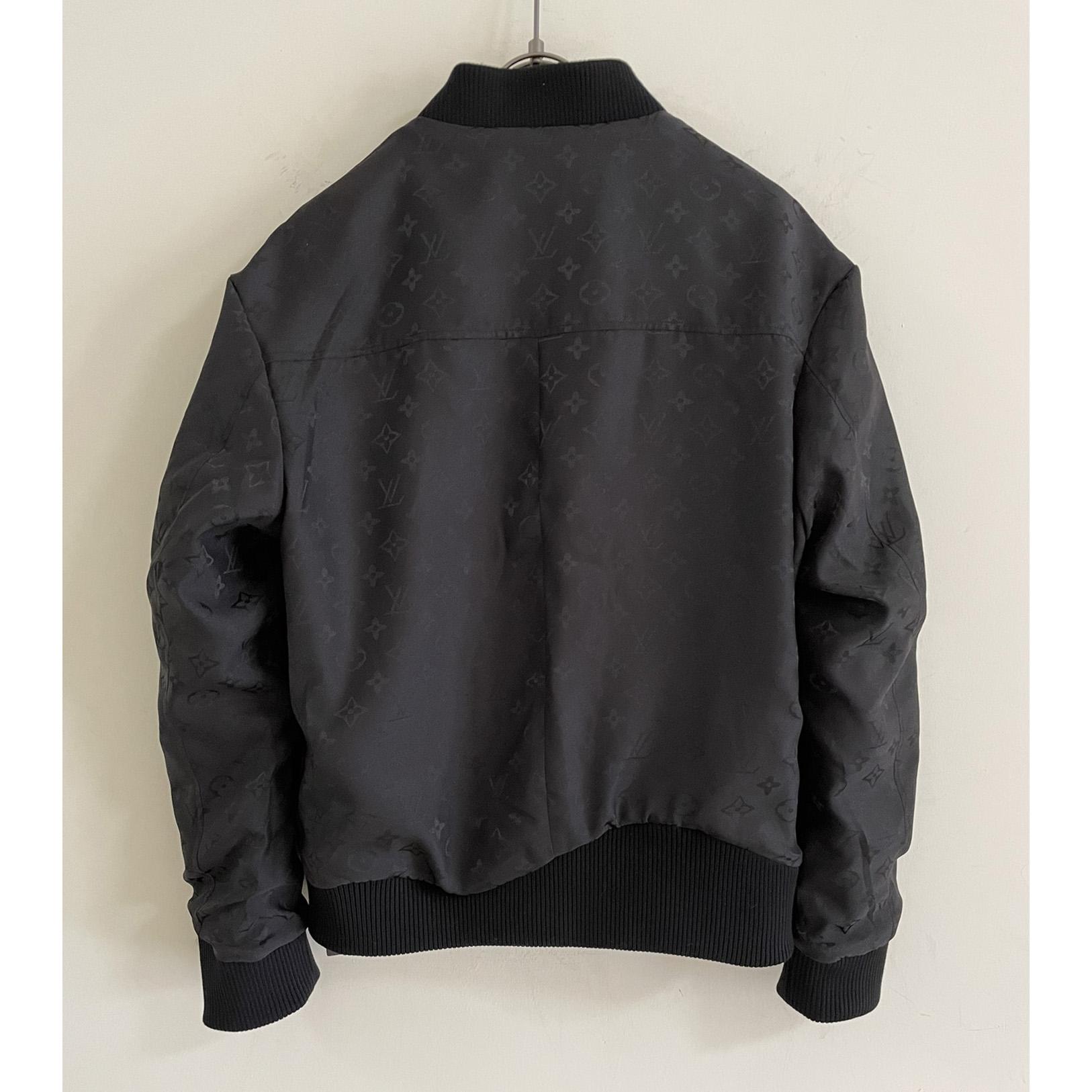 Louis Vuitton Reversible Leather Nylon Jacket    1A5VFU - 