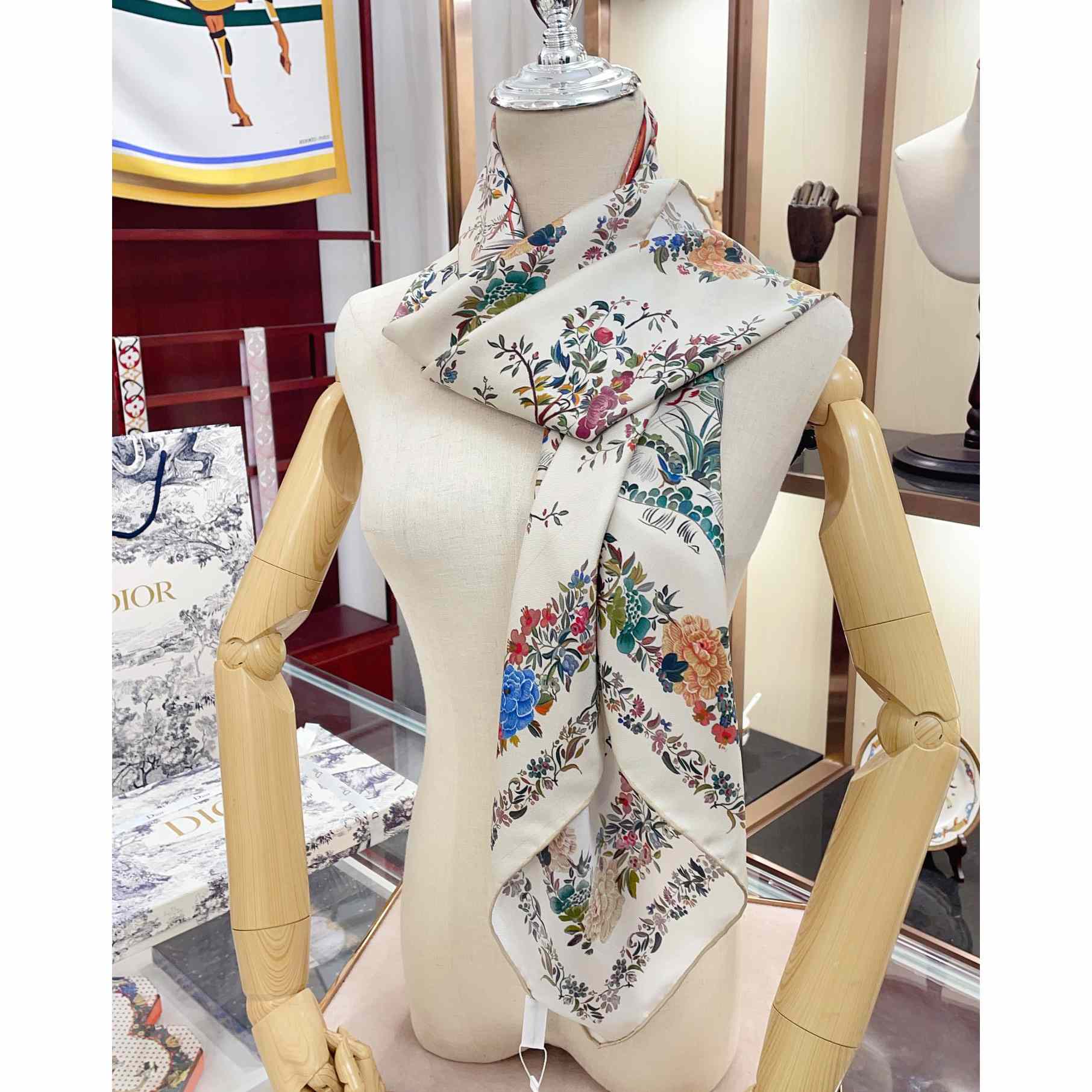 Dior Jardin d'Hiver 90 Square Scarf - DesignerGu