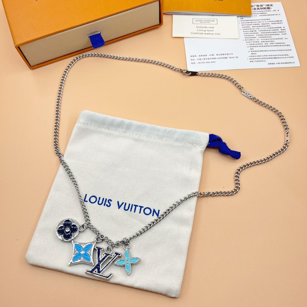 Louis Vuitton LV Instinct Enamelled Necklace    M00917 - 