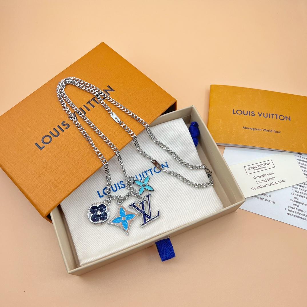Louis Vuitton LV Instinct Enamelled Necklace    M00917 - 