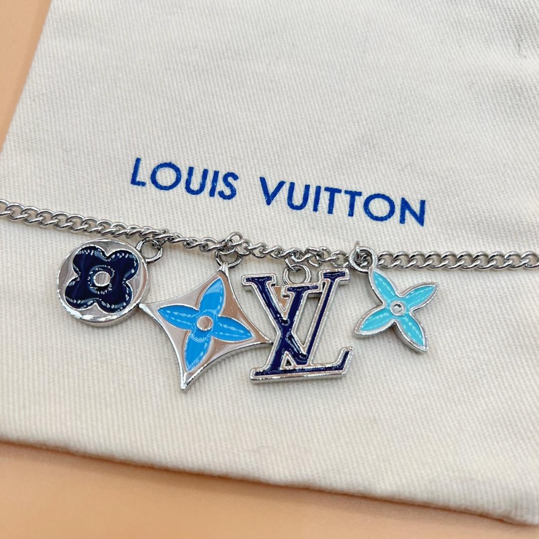 Louis Vuitton LV Instinct Enamelled Necklace    M00917 - 