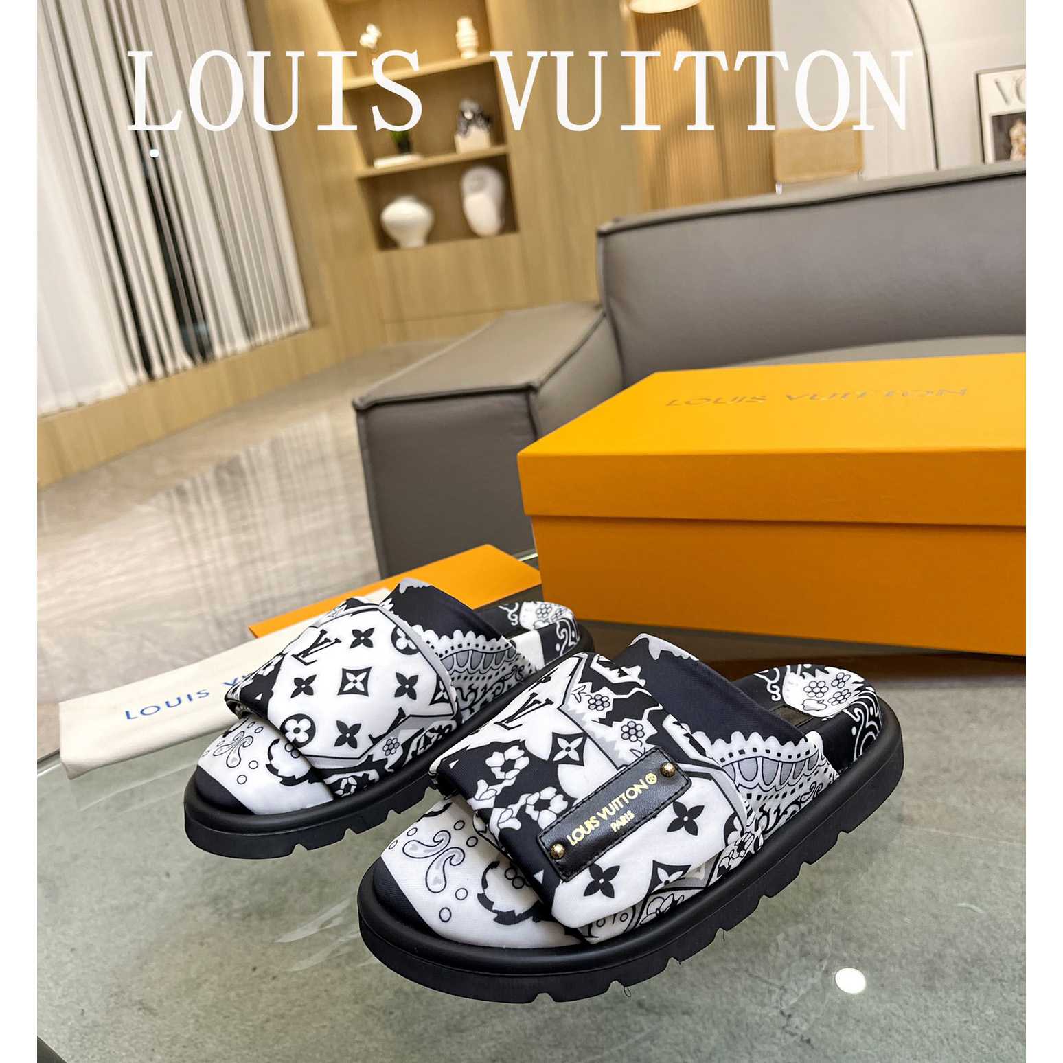 Louis Vuitton Slipper Pillow Flat Comfort Mule       - 