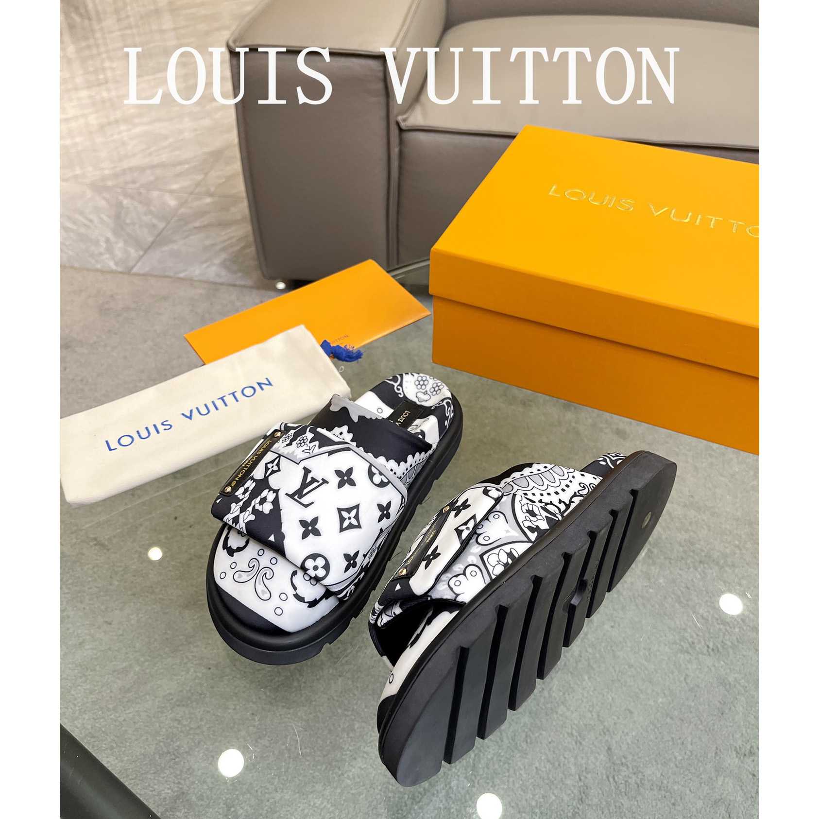 Louis Vuitton Slipper Pillow Flat Comfort Mule       - 
