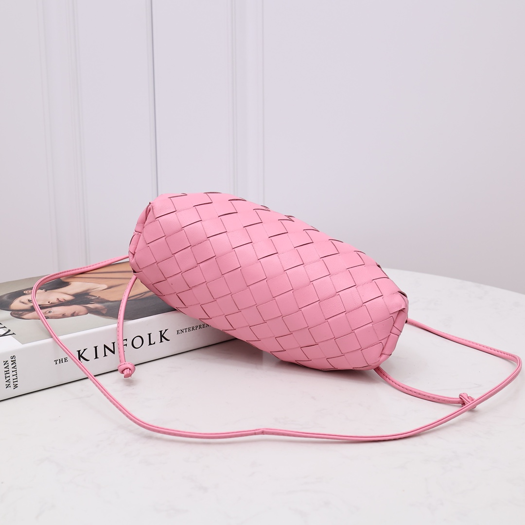 Bottega Veneta Mini Pouch - 
