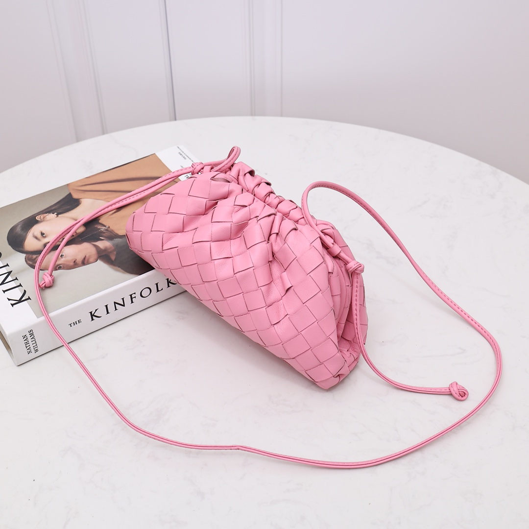 Bottega Veneta Mini Pouch - 