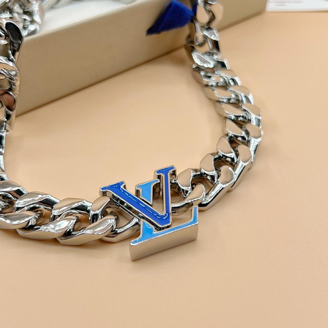 Louis Vuitton LV Chain Necklace    M00907 - 