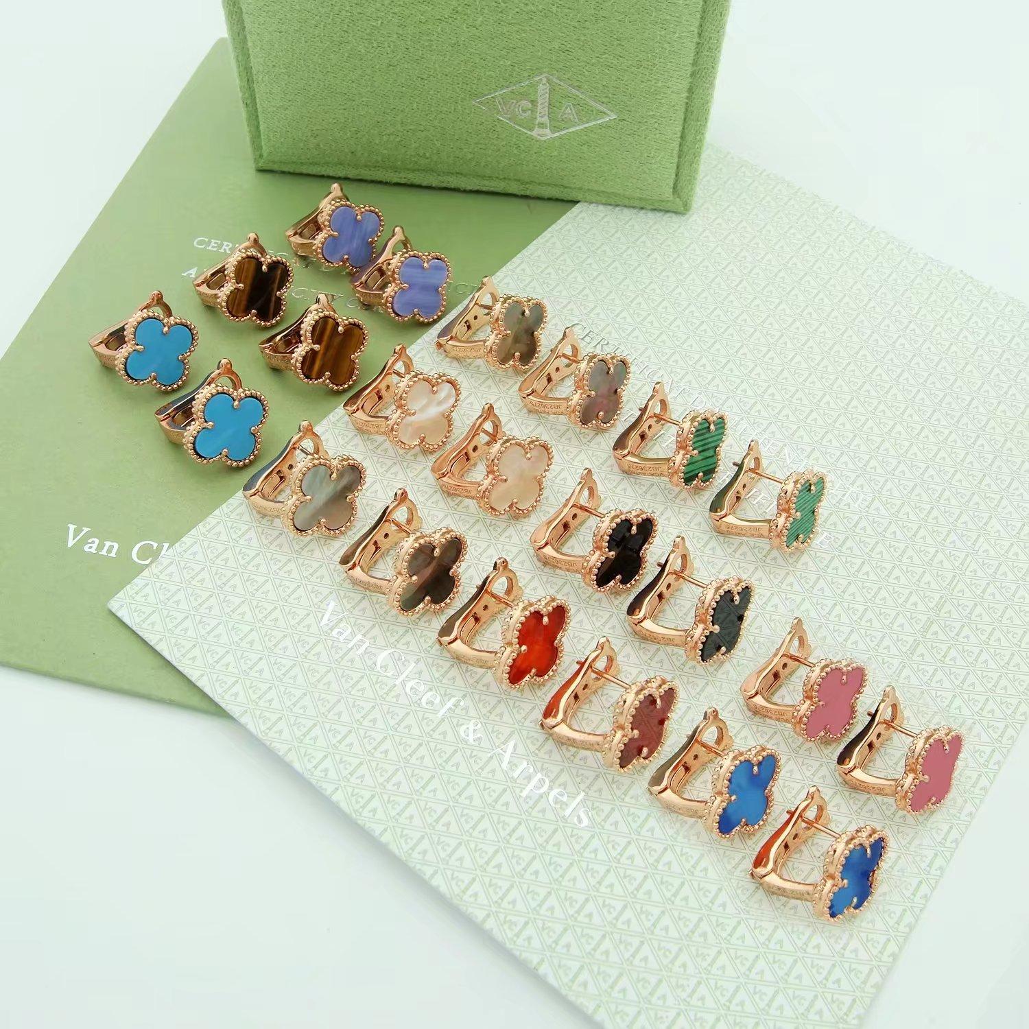 Van Cleef & Arpels Earrings - 