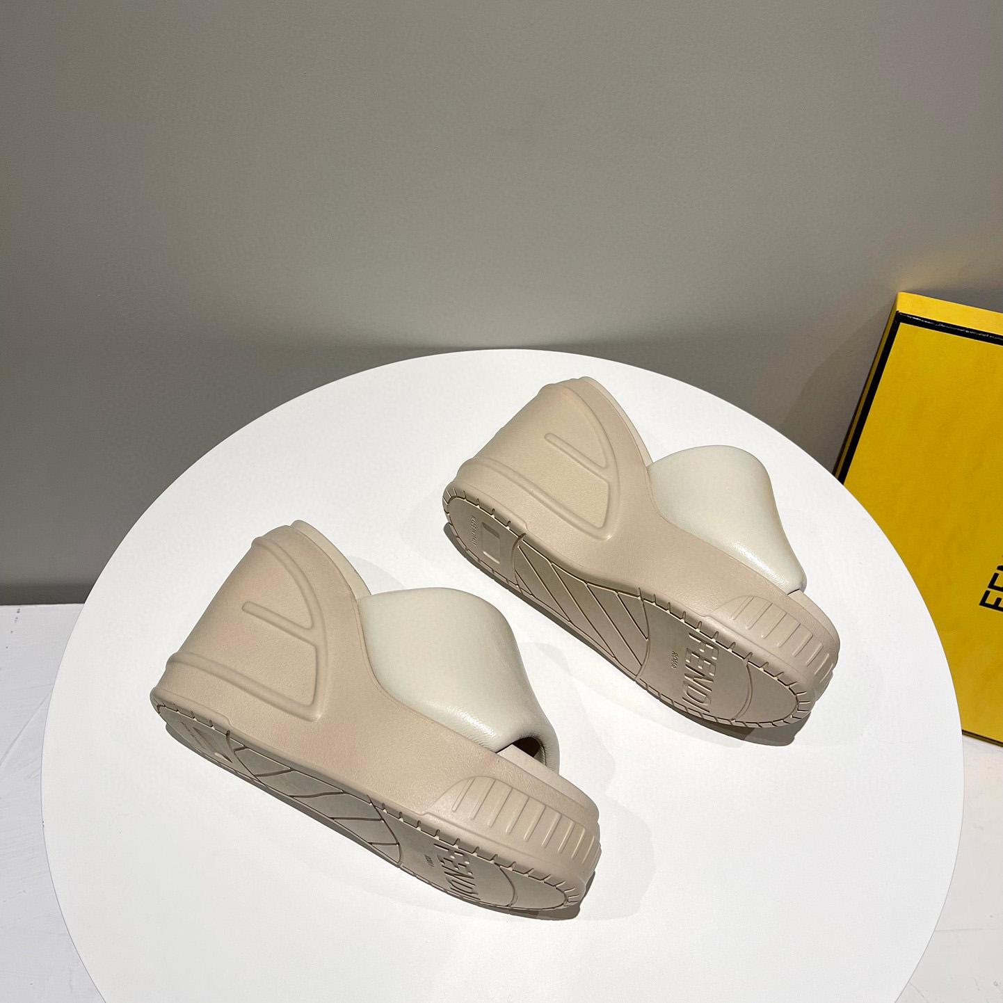 Fendi Fashion Show Beige Nappa Leather Slides - 