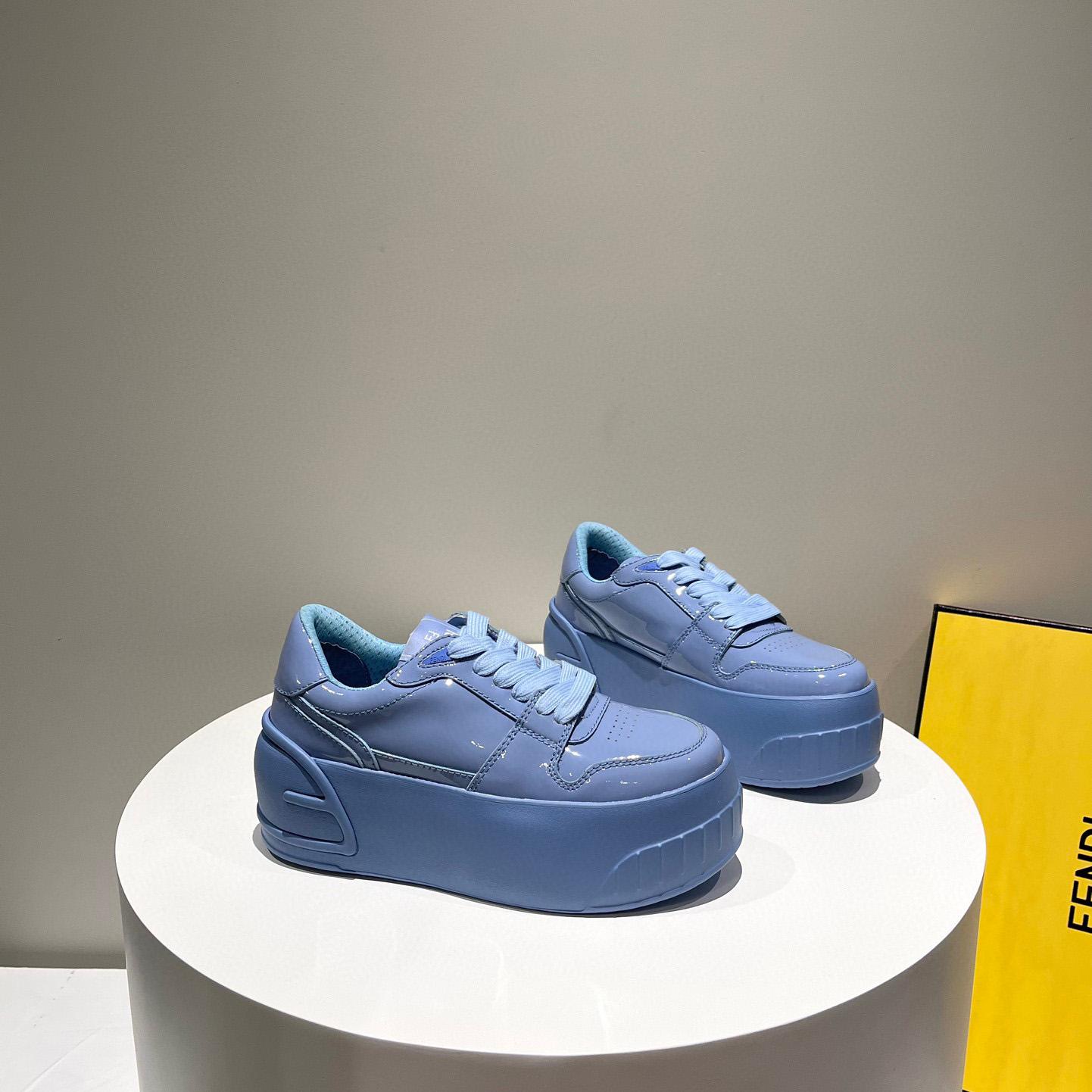 Fendi Fashion Show Blue Leather Low-Tops Sneaker  - 
