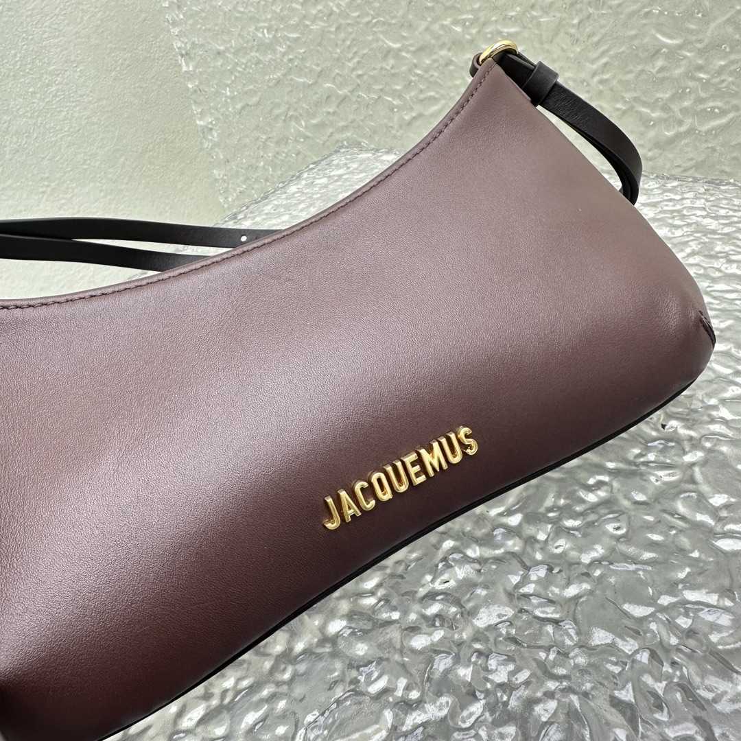 Jacquemus Le Bisou Perle Beaded Shoulder Bag - 