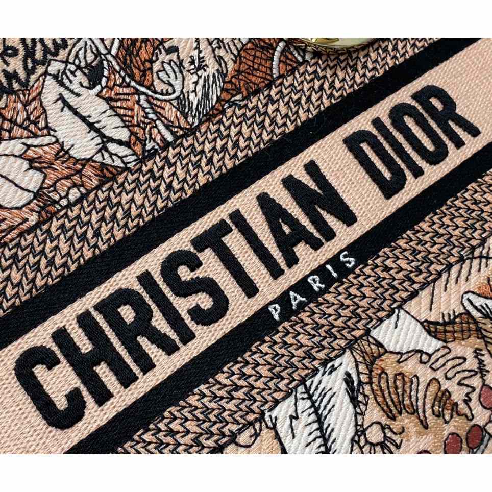 Dior Medium Lady D-lite Bag - 