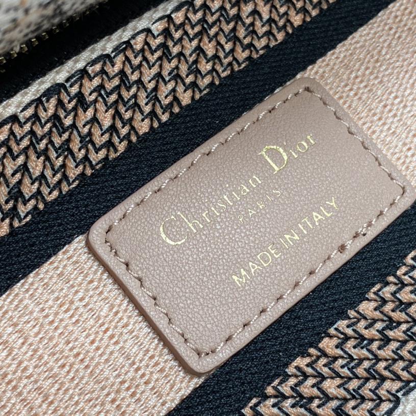 Dior Medium Lady D-lite Bag - 
