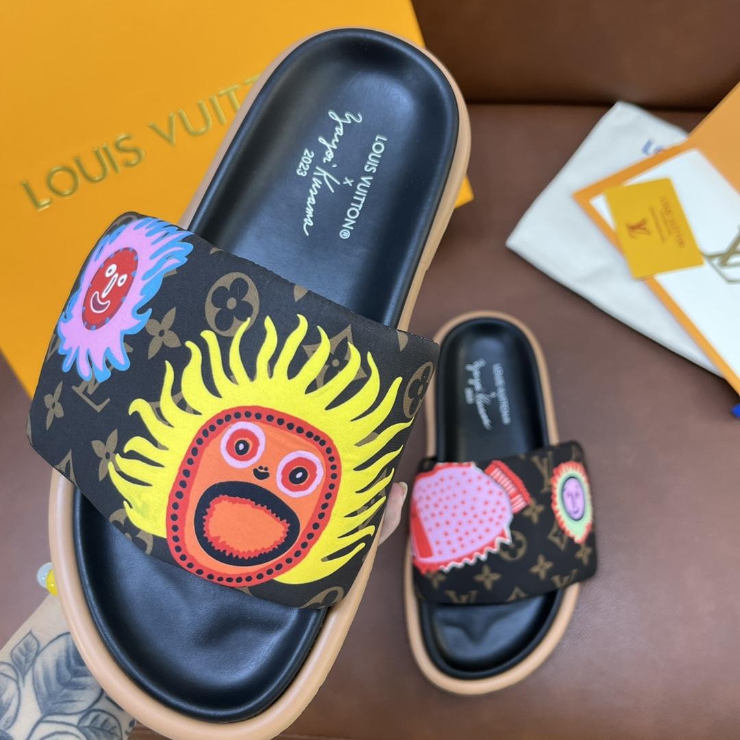 Louis Vuitton LV x YK Pool Pillow Flat Comfort Mule   1ABD8T - 