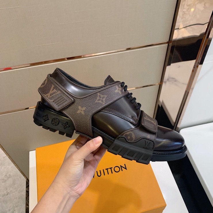 Louis Vuitton Derby Harness Boots - 