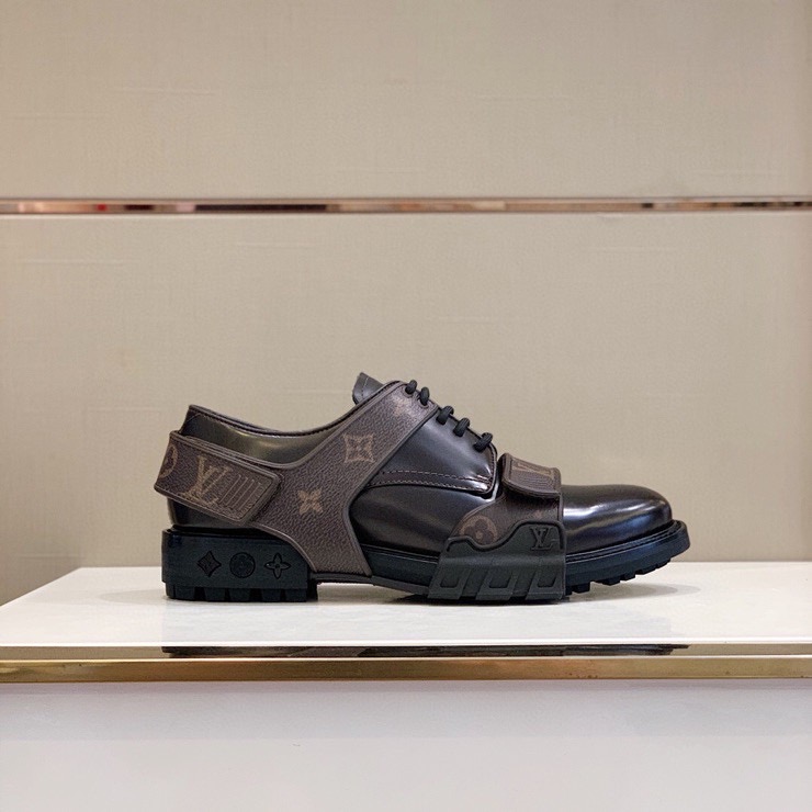 Louis Vuitton Derby Harness Boots - 